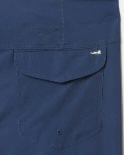 Essential Gradient Boardshort 18" 8 Essential Gradient Boardshort 18" -Borcelle Cloth Store hfa22vmb 05201 navy 3